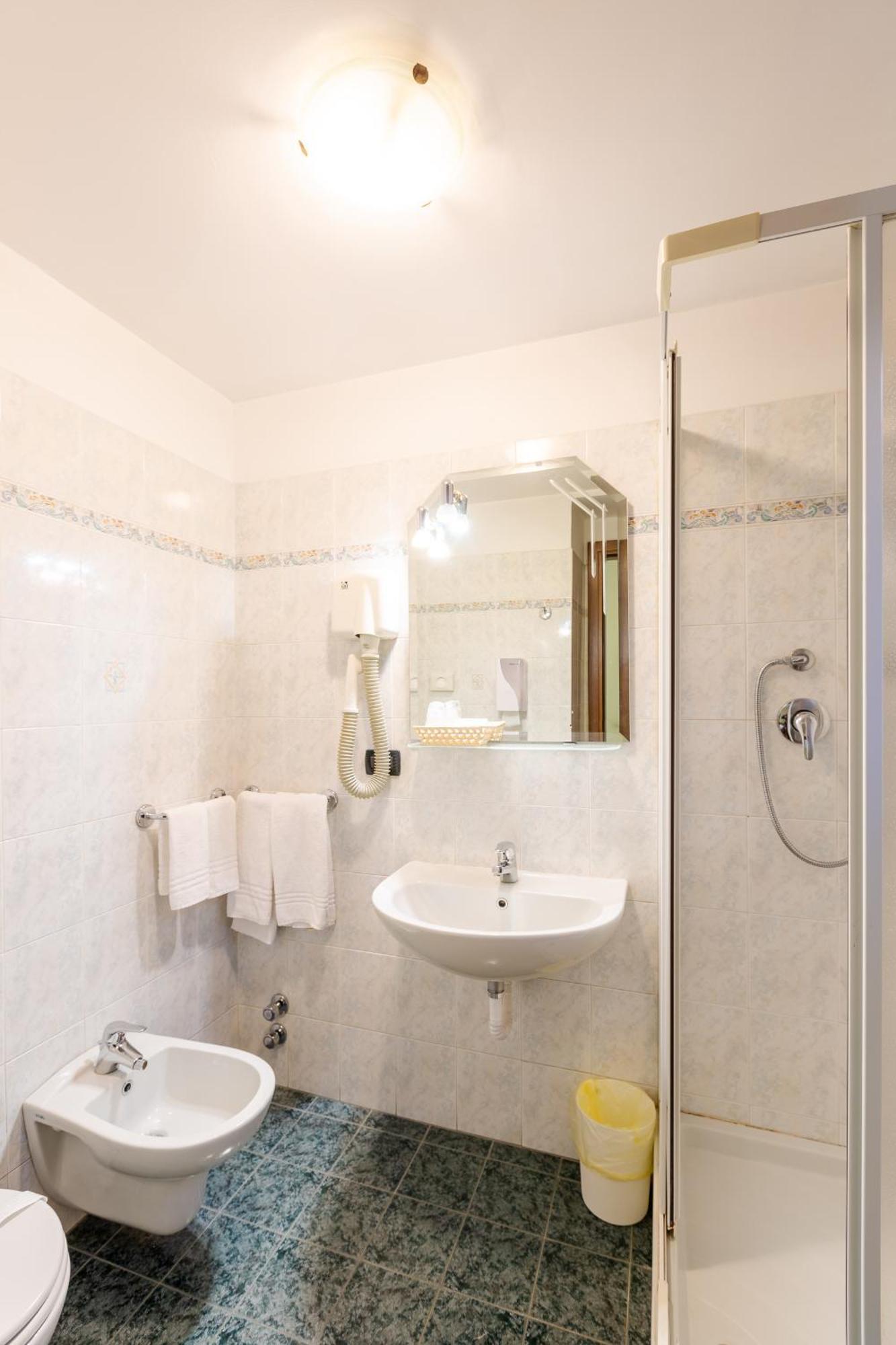 Hotel Castello Турин Экстерьер фото