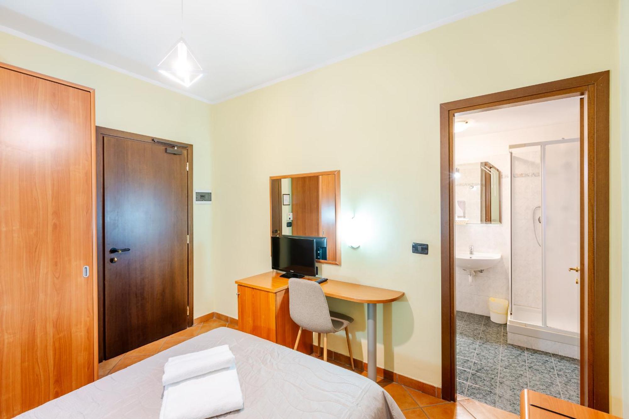 Hotel Castello Турин Экстерьер фото