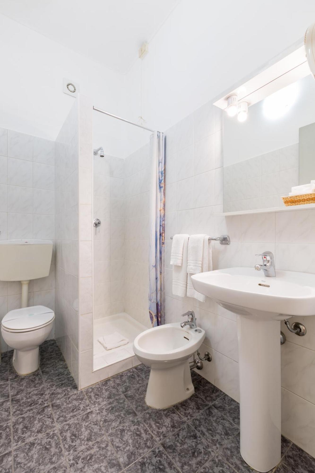 Hotel Castello Турин Экстерьер фото